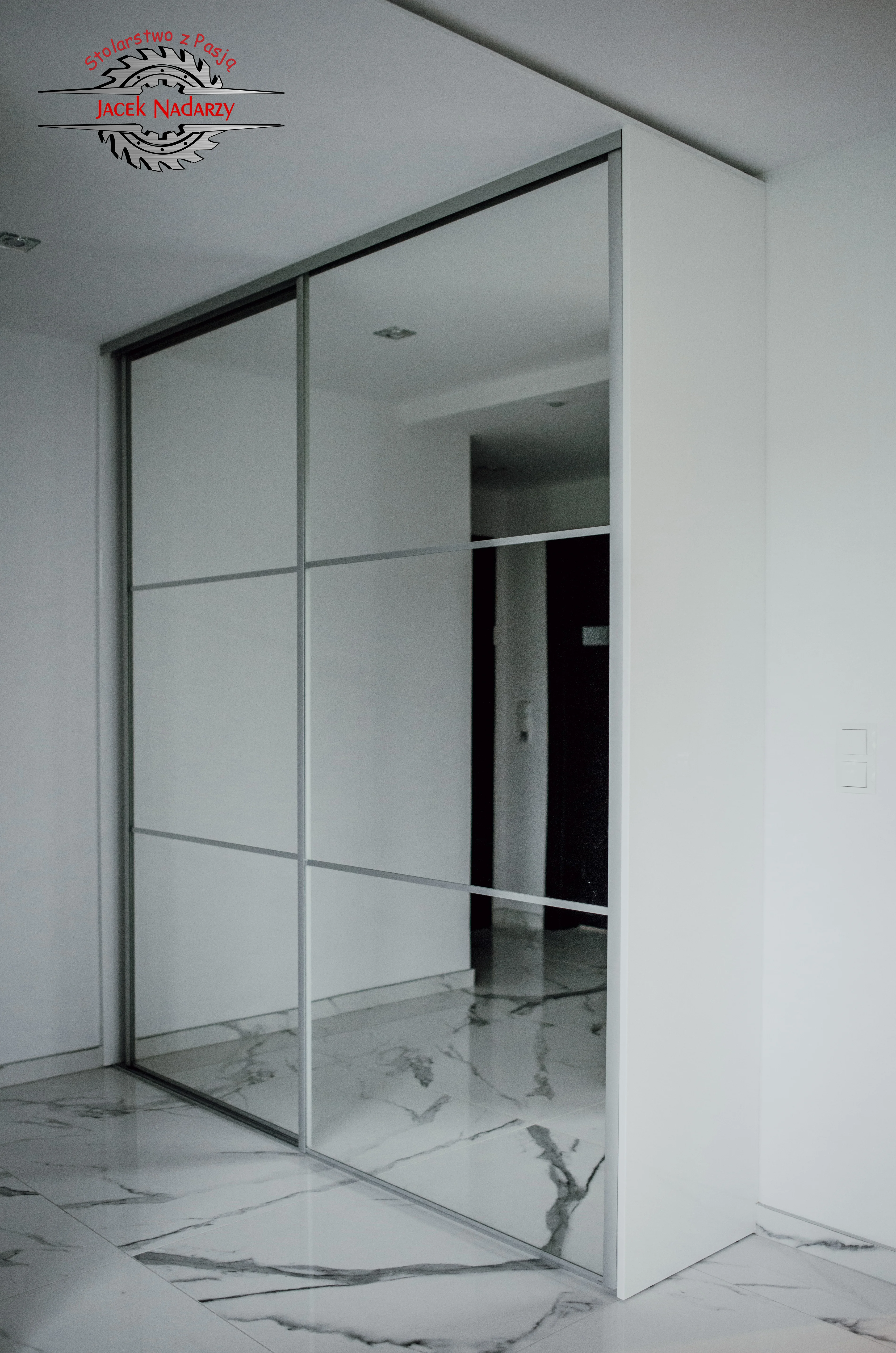 Szafy na wymiar – garderoby, szafy przesuwne do sypialni