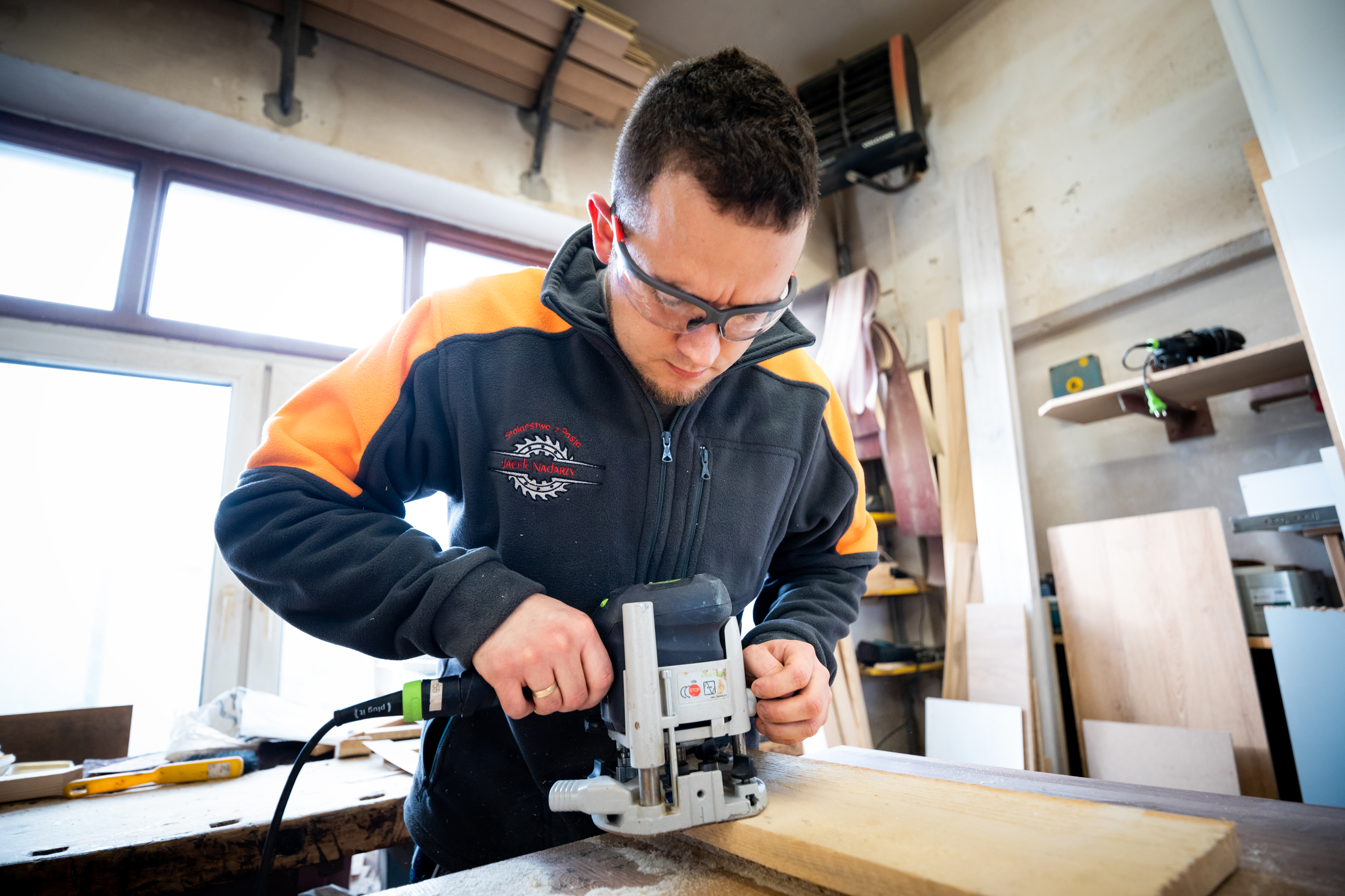 Stolarz Rybnik - wykonanie mebli na wymiar w warsztacie